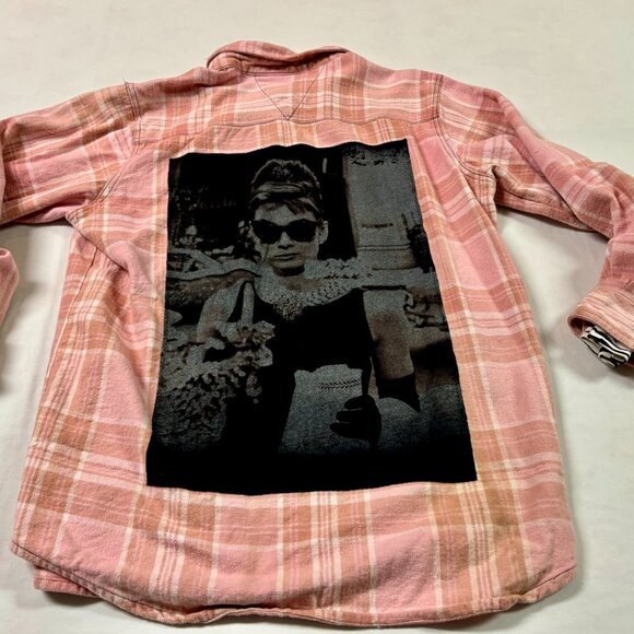 ~~Audrey Hepburn Unique Womens XL Hepburn with sunglasses DICKIES Flannel Shirt - Picture 1 of 6